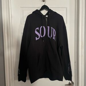 Olivia Rodrigo sour tour hoodie